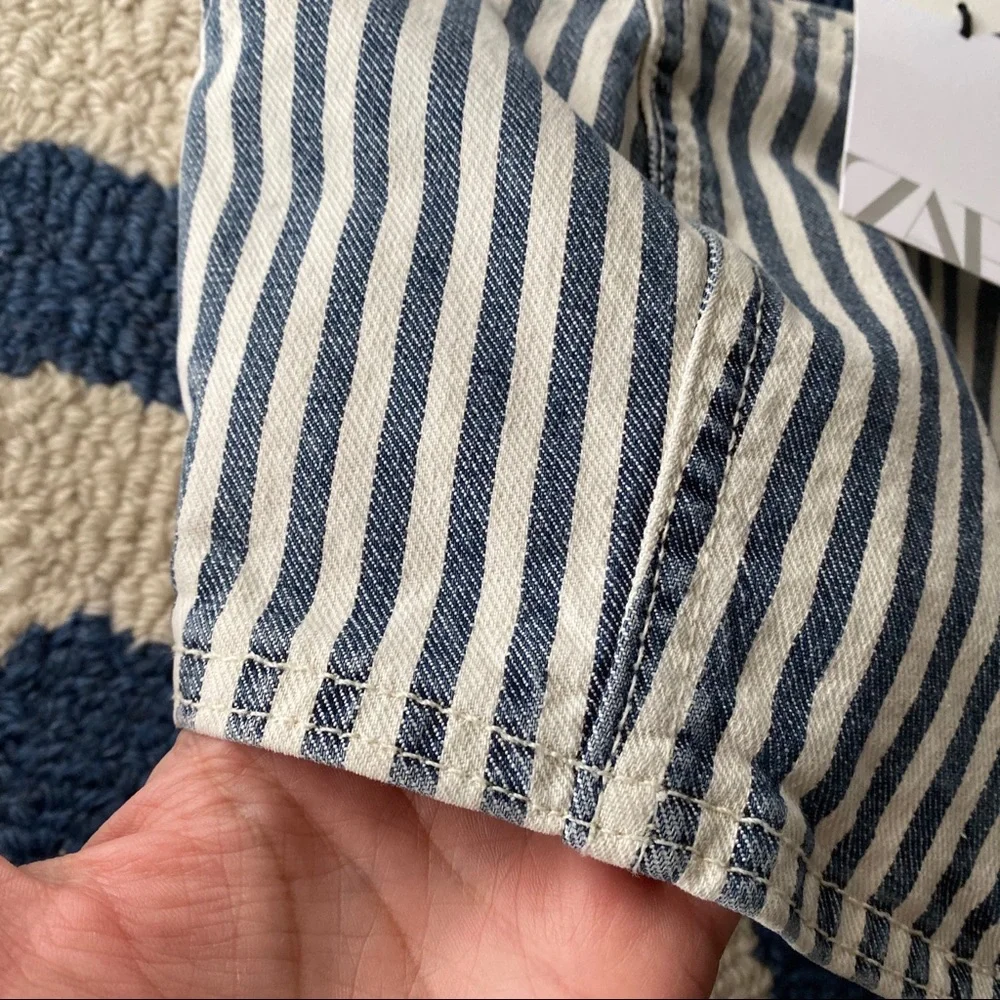 💙 ZARA BLUE IVORY STRIPE DENIM CROP TOP! - Picture 9 of 13